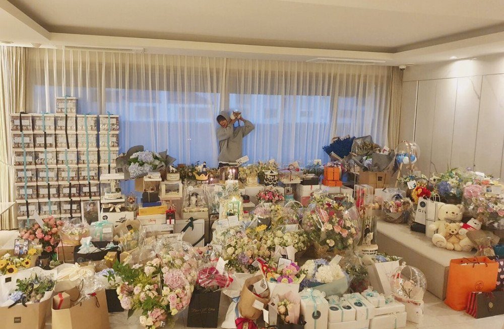 What Birthday Gifts Do Fans Send to their Favorite K-Drama and K-Pop Stars?