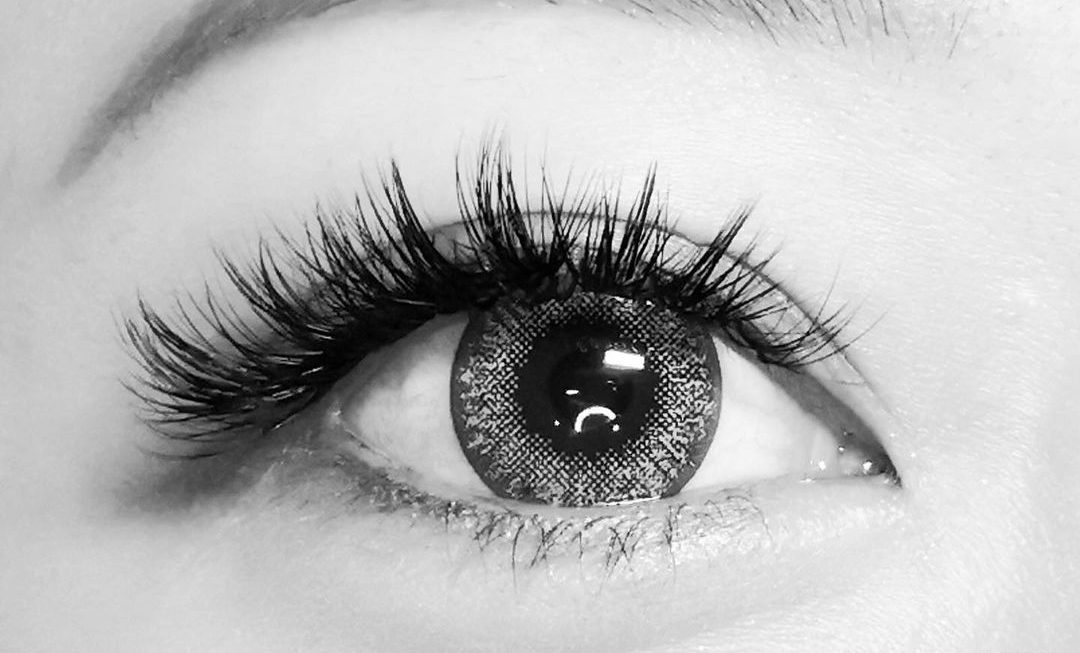 Get Lash Extensions before your D-Day to Appear Extra Gorgeous